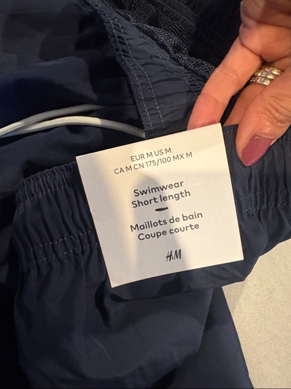 H&M Men's Navy Swim Trunks - Picture 3 of 4